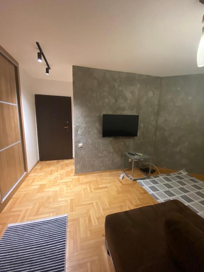 פרישטינה My Place מראה חיצוני תמונה